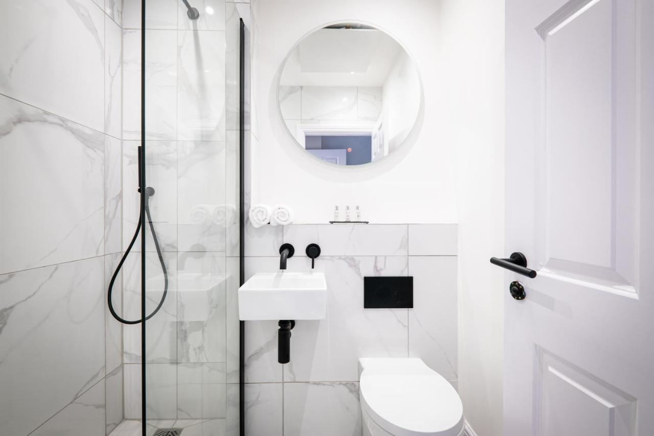 Dalton Sq Apartment 2 Ланкастер Экстерьер фото