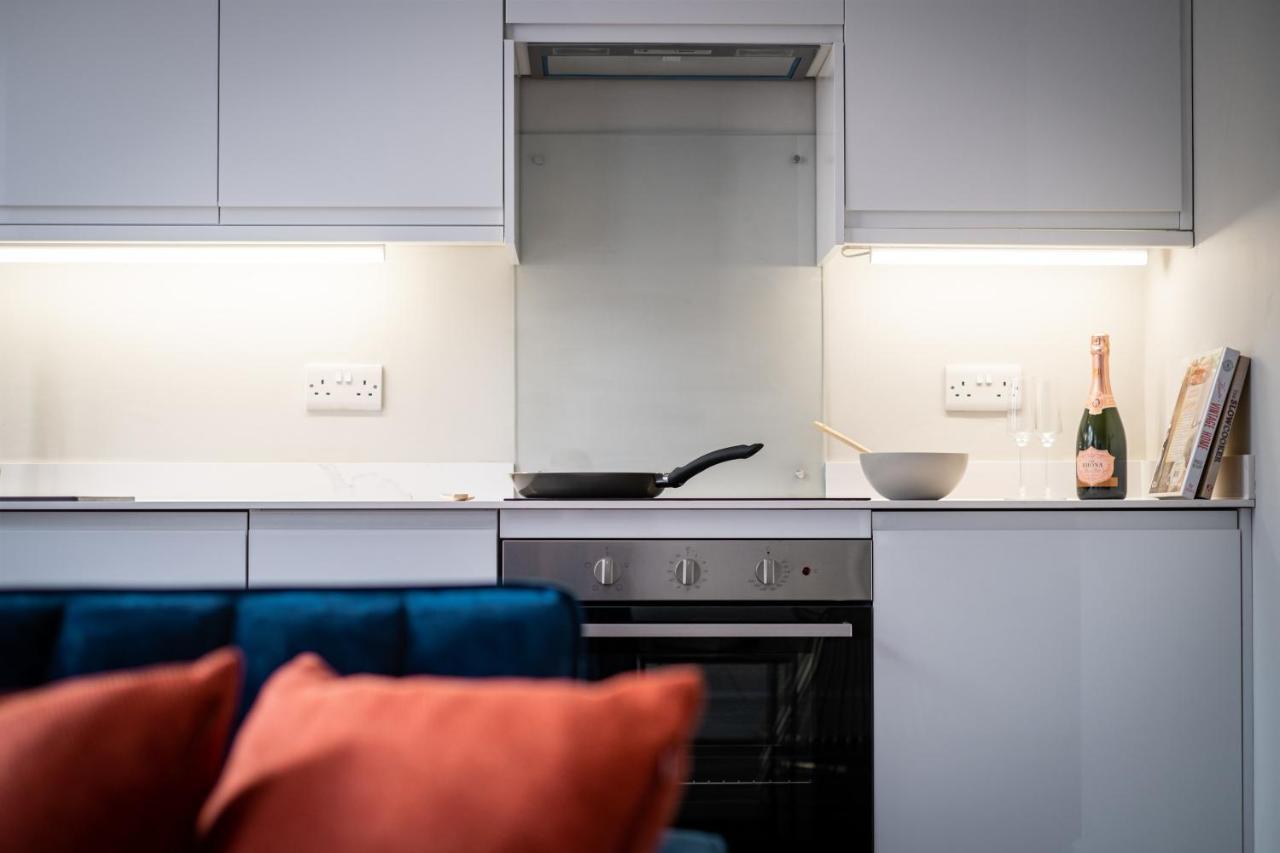 Dalton Sq Apartment 2 Ланкастер Экстерьер фото